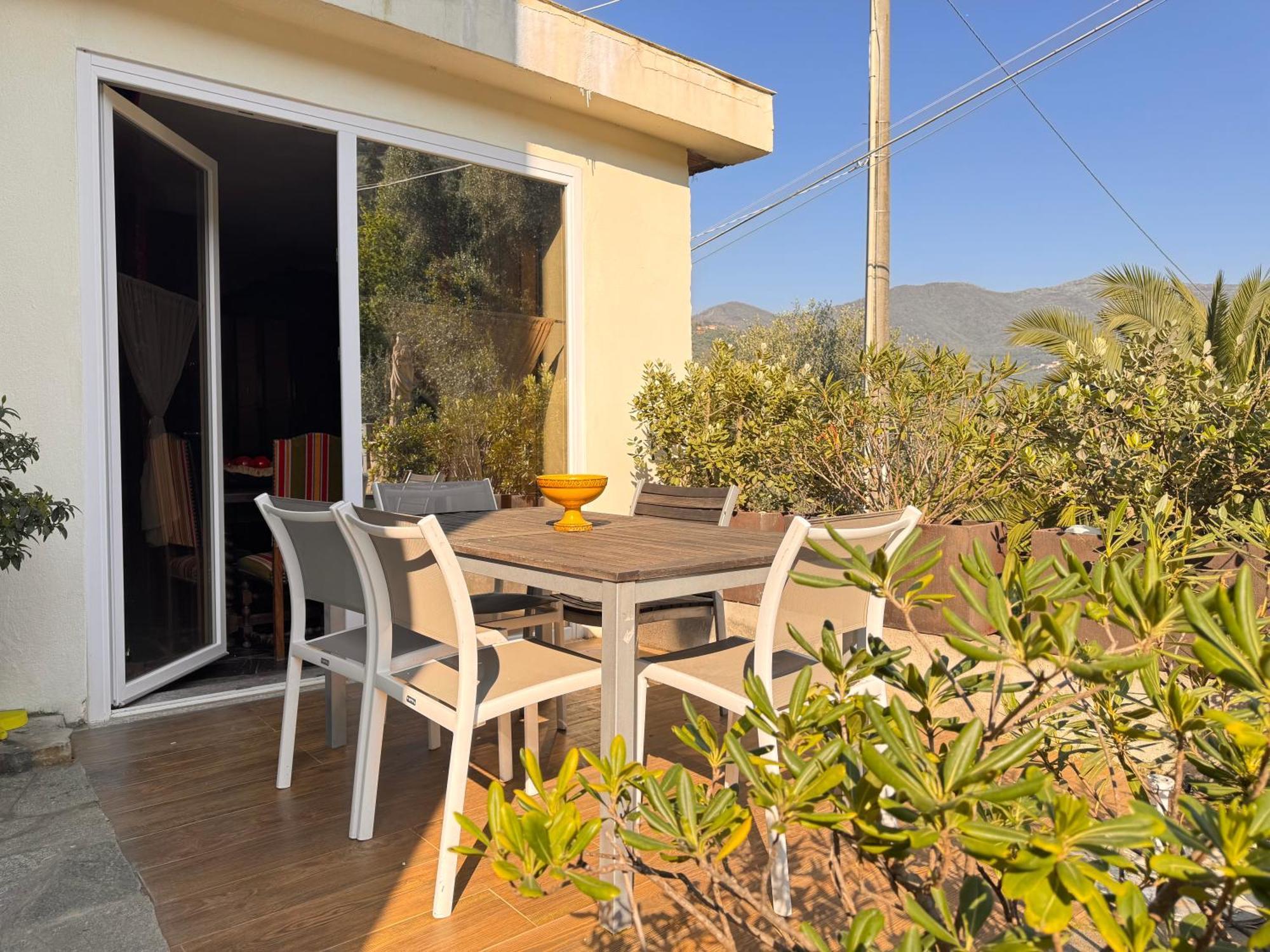 Casa Bisou Italia Wifi Et Parking Free Privato Villa Diano San Pietro ภายนอก รูปภาพ