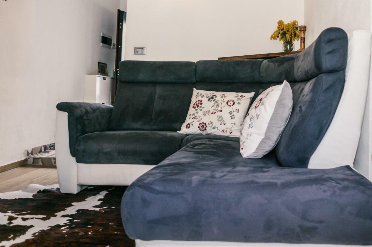 Casa Bisou Italia Wifi Et Parking Free Privato Villa Diano San Pietro ภายนอก รูปภาพ